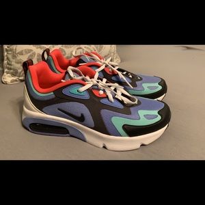 Brand new Nike tennis shoes sz 5Y